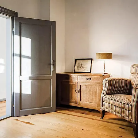 Nyaraló Lovely In With Wifi