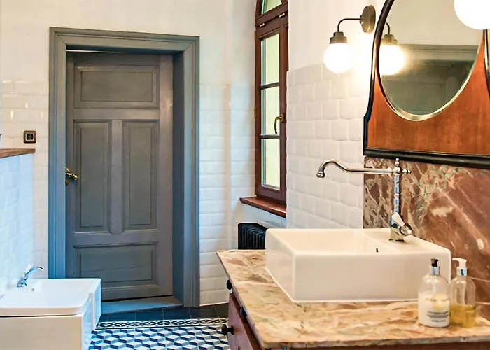 Lovely In With Wifi Сasa de vacaciones *